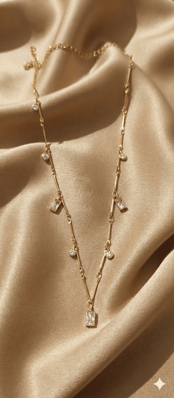 CHAIN LINK WITH CRYSTAL NECKCHAIN